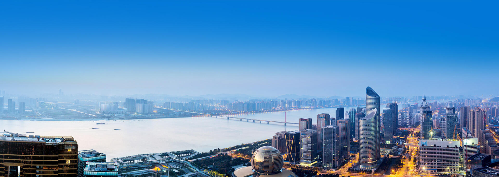 建始建站-南京蓝首水处理设备有限公司